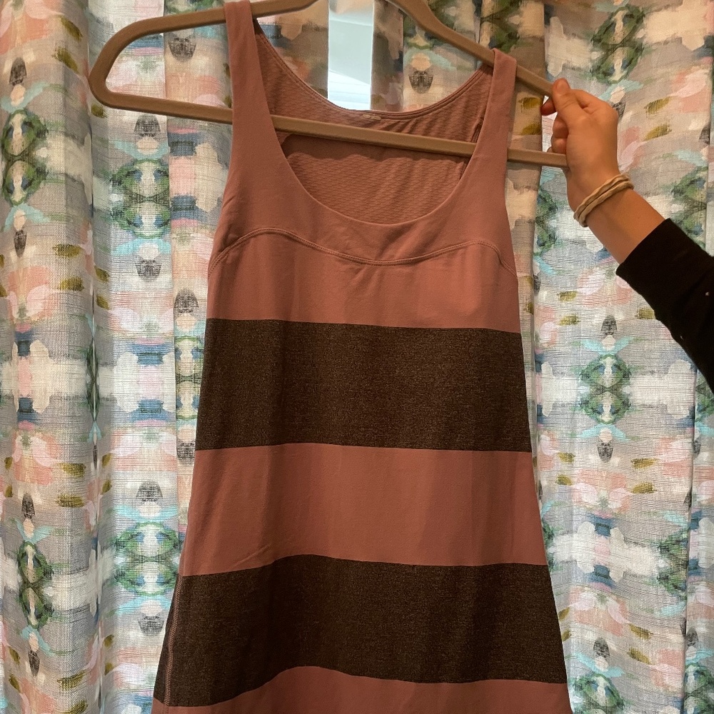 Womens Lululemon tank top